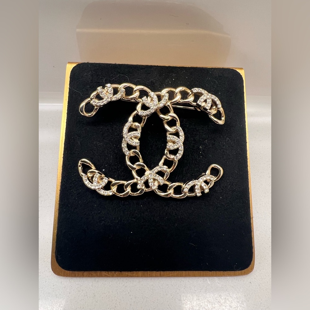 Vintage Chanel CC Chain Crystal Brooch Silver Tone Made in France